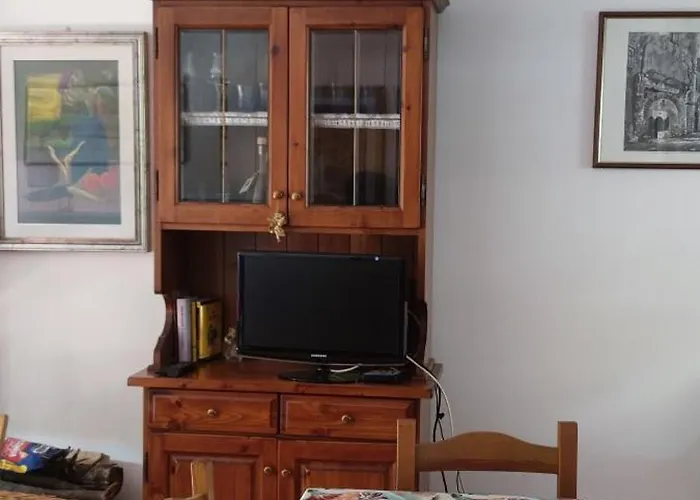 Le Rocche - * Rocca di Cambio